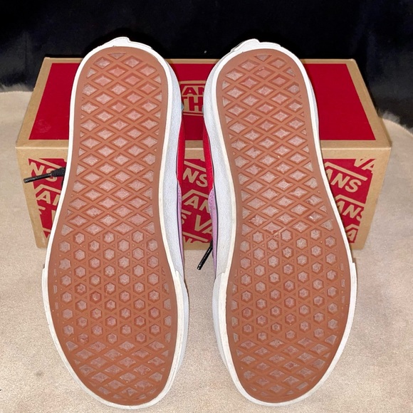 Vans Dogeny Orchid/Red (Size 5) - Picture 6 of 7